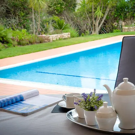 Villa Montanha: Luxury Coastal Retreat with Pool, Near Praia da Luz Exterior photo