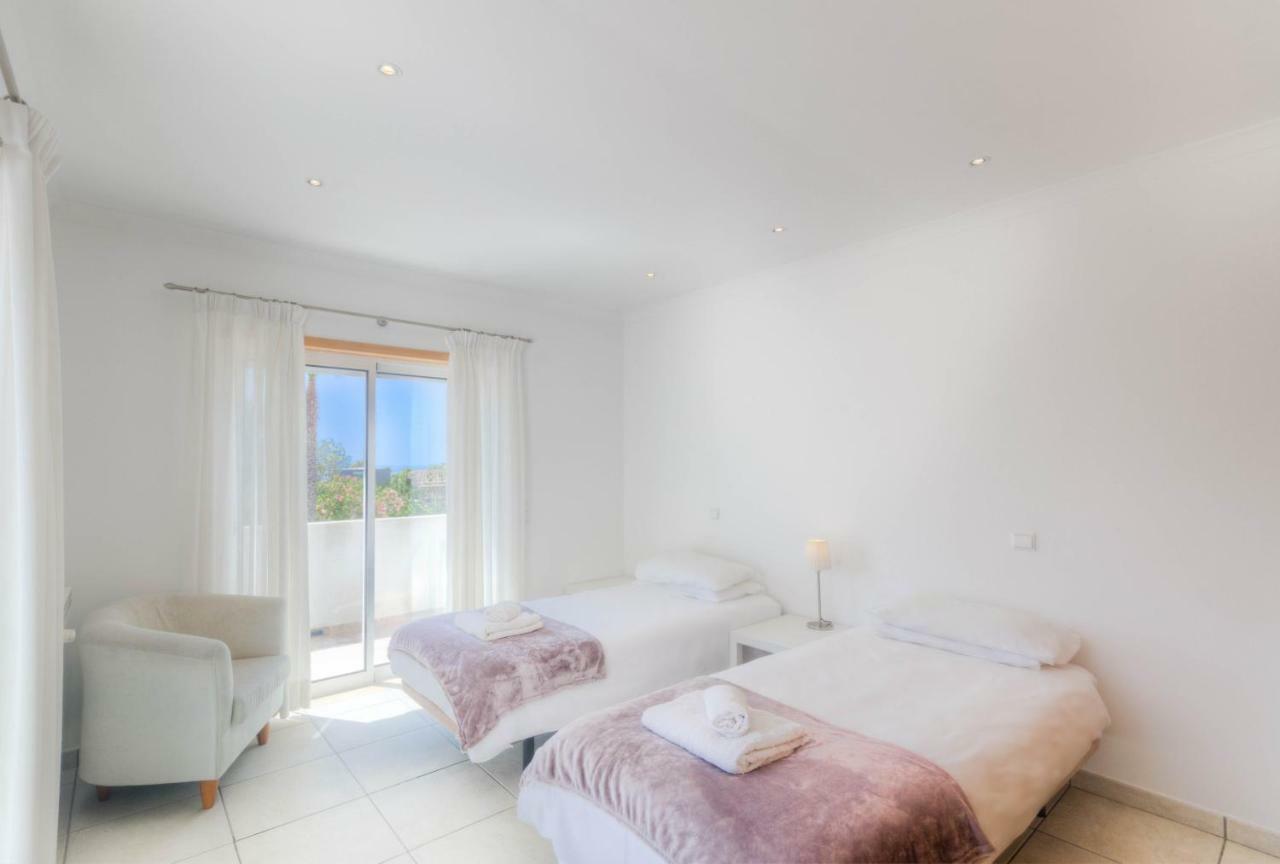 Montanha: Luxury Coastal Retreat With Pool, Near Da Praia Da Luz